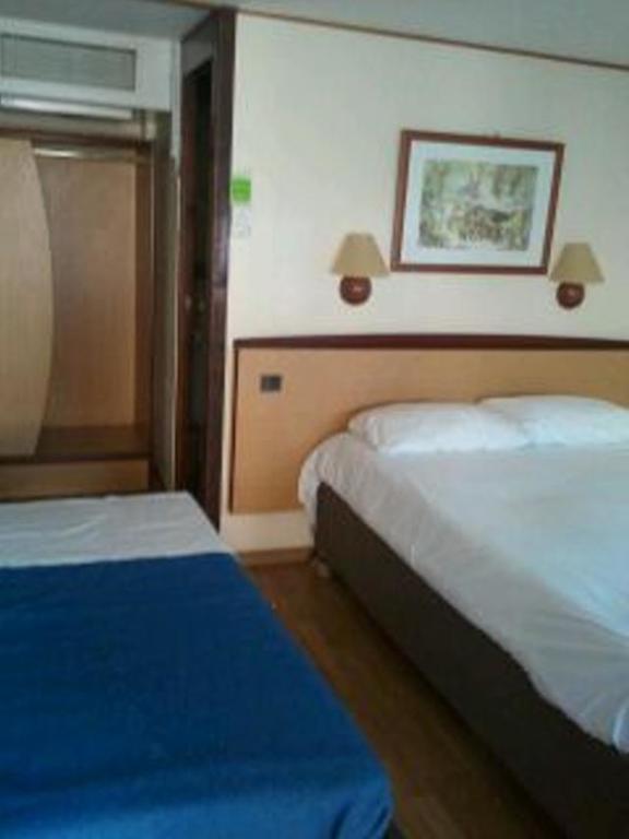 Hotel Campanile Bordeaux Ouest - Le Bouscat Exterior foto