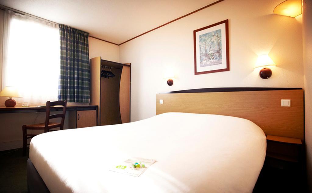 Hotel Campanile Bordeaux Ouest - Le Bouscat Zimmer foto